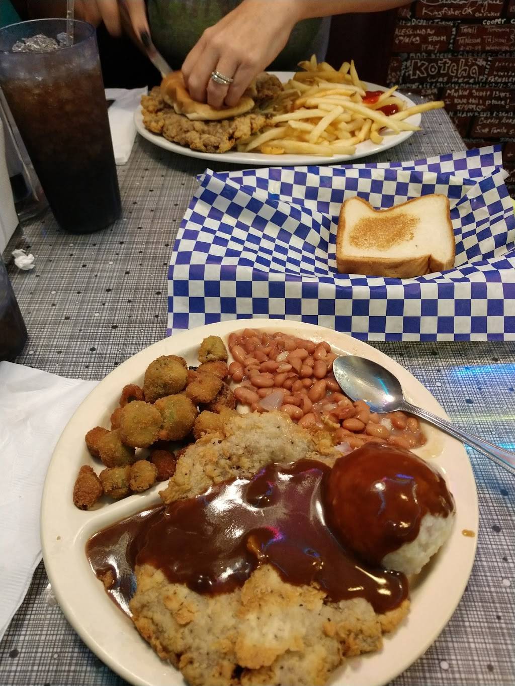 Anns Chicken Fry House | restaurant | 4106 NW 39th St, Oklahoma City, OK 73112, USA | 4059438915 OR +1 405-943-8915