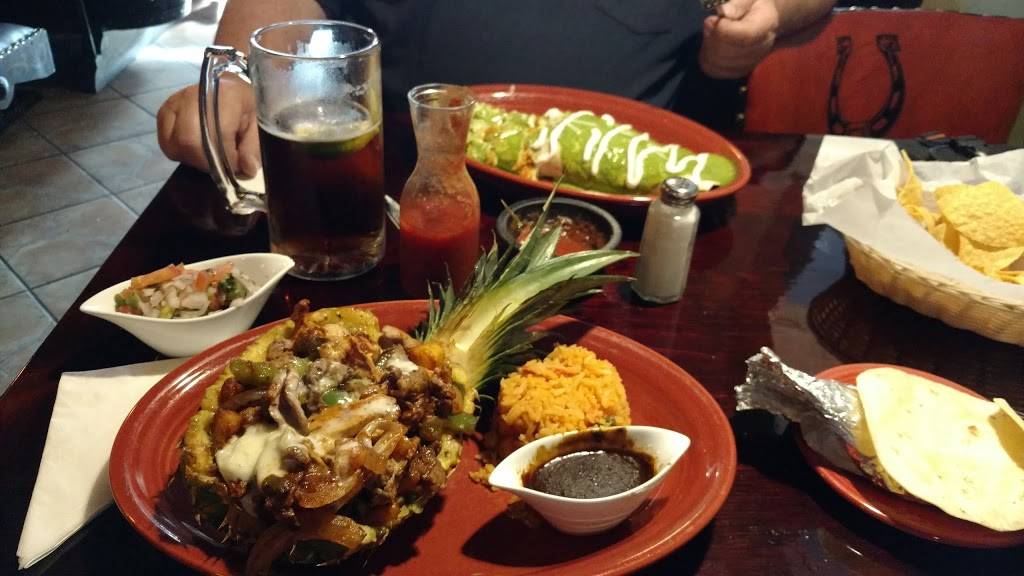 La Herradura Grill & Bar | restaurant | 361 Grand Valley Blvd, Martinsville, IN 46151, USA | 7653423111 OR +1 765-342-3111