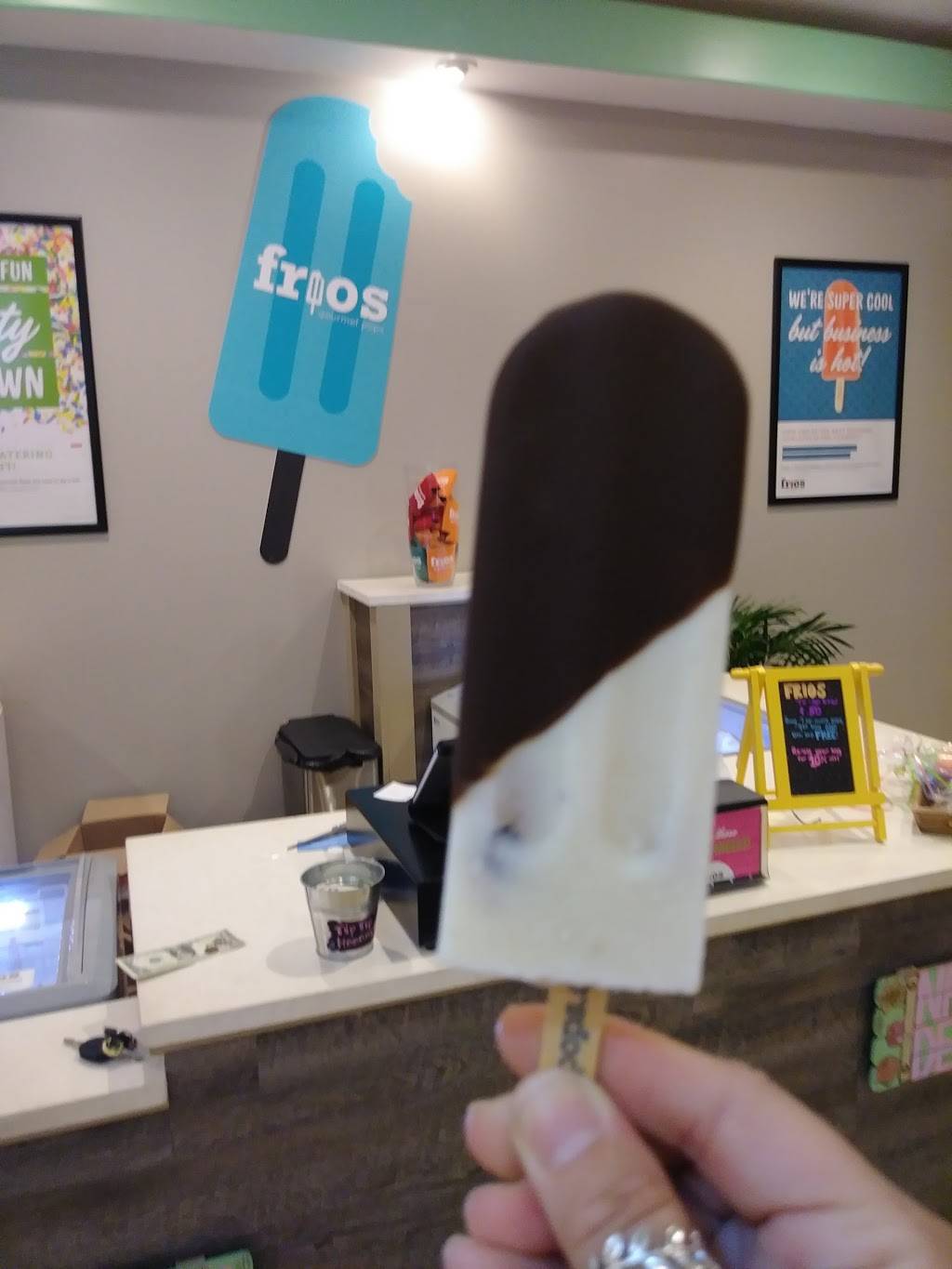 Frios Gourmet Pops | restaurant | 6302 Seawall Blvd, Galveston, TX 77551, USA | 4094972956 OR +1 409-497-2956