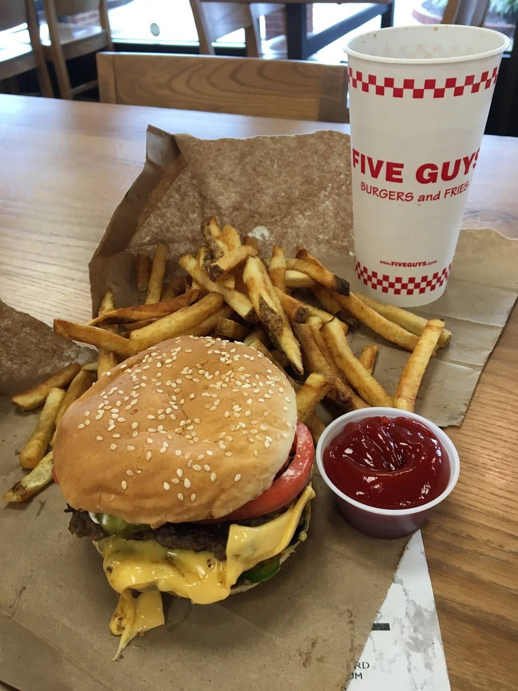 Five Guys | meal takeaway | 750 Independence Blvd, Virginia Beach, VA 23455, USA | 7575199001 OR +1 757-519-9001