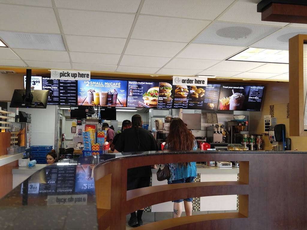 McDonalds | cafe | 5980 Telegraph Rd, Ventura, CA 93003, USA | 8056429798 OR +1 805-642-9798