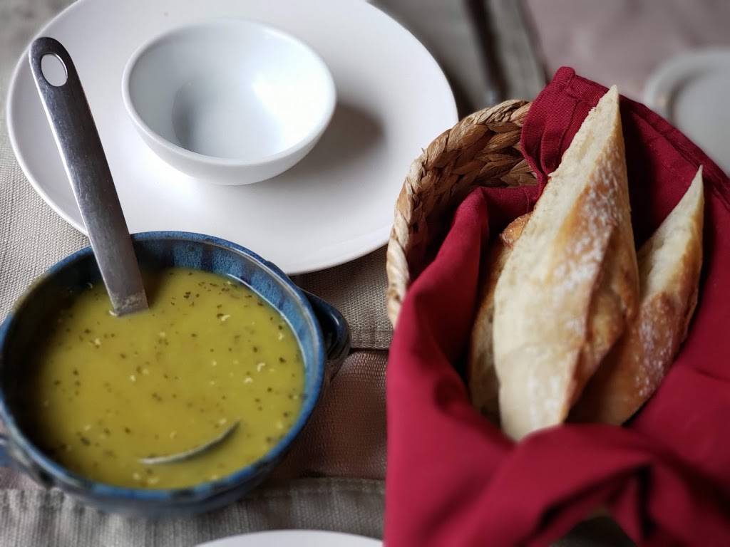 Deer Harbor Inn Restaurant | restaurant | 75 Inn Ln, Eastsound, WA 98245, USA | 3603761040 OR +1 360-376-1040