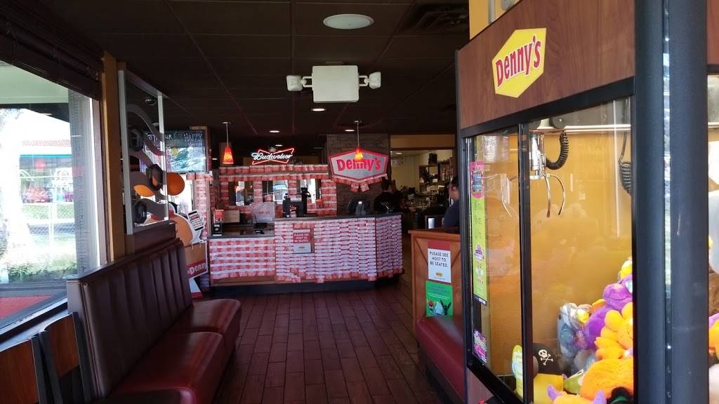 Dennys | restaurant | 1904 Sweetwater Rd, National City, CA 91950, USA | 6194771984 OR +1 619-477-1984