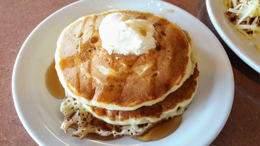 Dennys | restaurant | 1168 W Katella Ave, Anaheim, CA 92802, USA | 7147741680 OR +1 714-774-1680