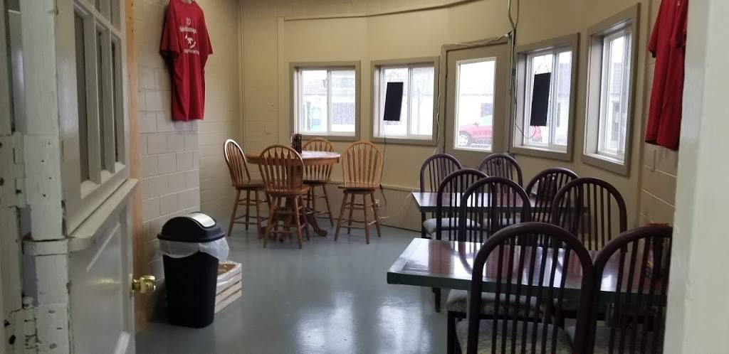 Nowickis Sausage Shoppe RC | restaurant | 107 S 3rd St, Rogers City, MI 49779, USA | 9897344100 OR +1 989-734-4100