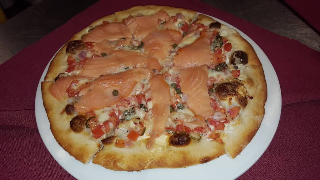 Twisted Italian | restaurant | 9940 W Happy Valley Pkwy #1080, Peoria, AZ 85383, USA | 6235374000 OR +1 623-537-4000