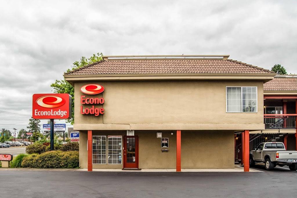 Econo Lodge Southeast Portland | restaurant | 17330 SE McLoughlin Blvd, Milwaukie, OR 97267, USA | 5036542222 OR +1 503-654-2222