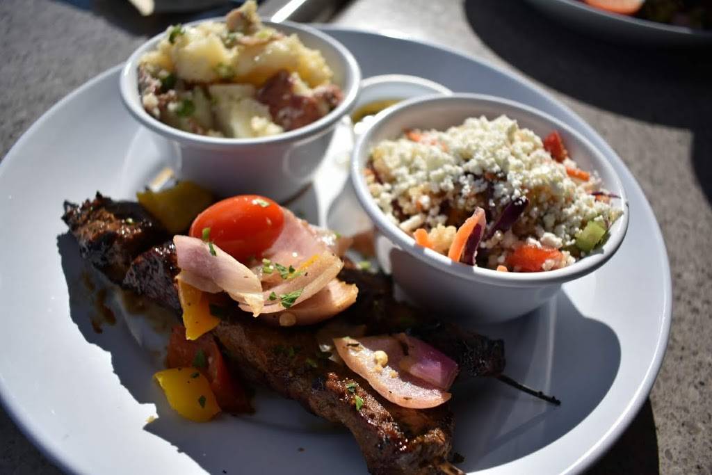 Zoës Kitchen | restaurant | 2150 Fashion Center Blvd, Newark, DE 19702, USA | 3022667024 OR +1 302-266-7024