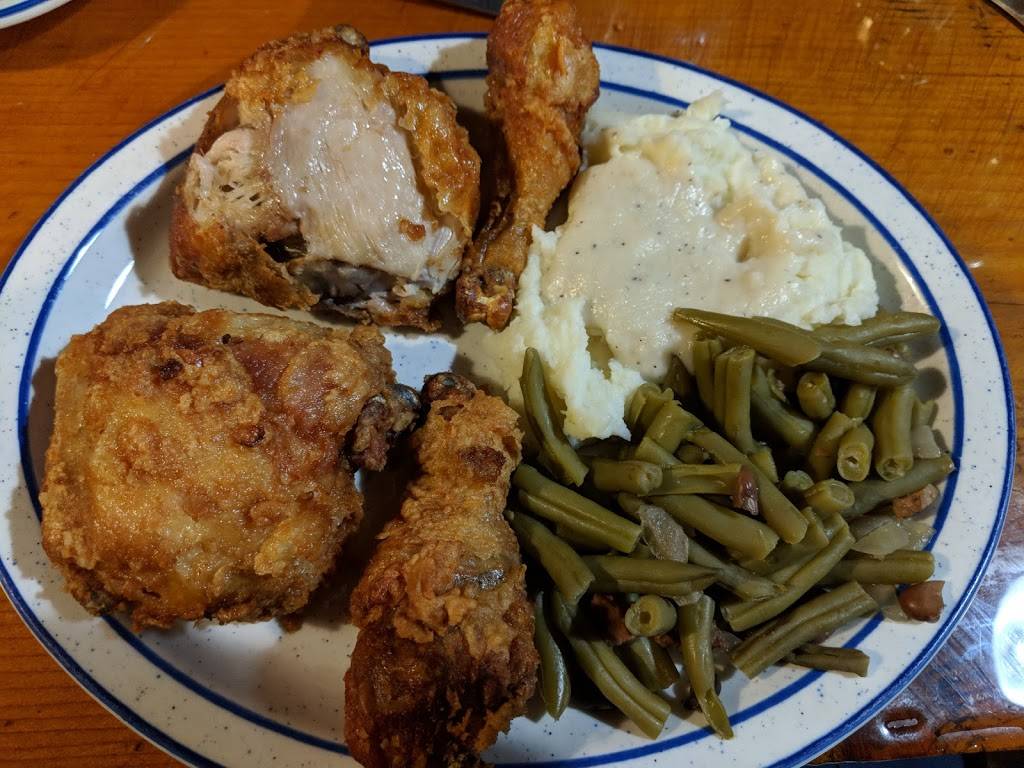 The Nashville House | restaurant | 15 S Van Buren St, Nashville, IN 47448, USA | 8129884554 OR +1 812-988-4554