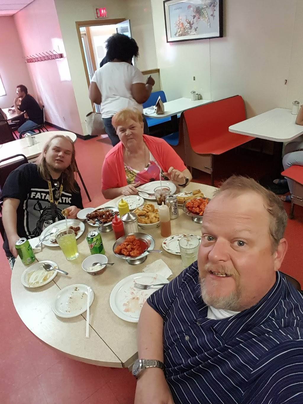 Chinese Kitchen | restaurant | 219 17th St, Rock Island, IL 61201, USA | 3097868333 OR +1 309-786-8333