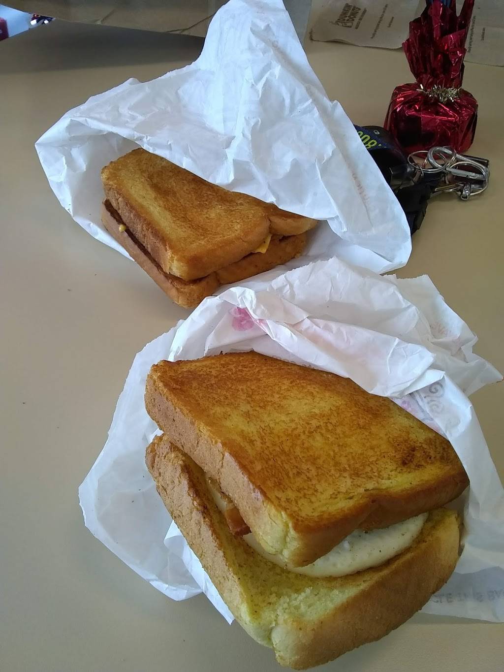 Dunkin | bakery | 7571 Osceola Polk Line Rd, Davenport, FL 33896, USA | 4073908455 OR +1 407-390-8455