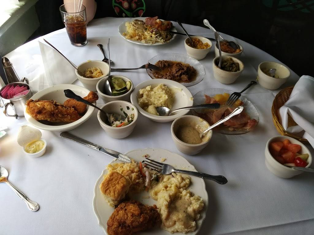 Lemp Mansion | restaurant | 3322 Demenil Pl, St. Louis, MO 63118, USA | 3146648024 OR +1 314-664-8024