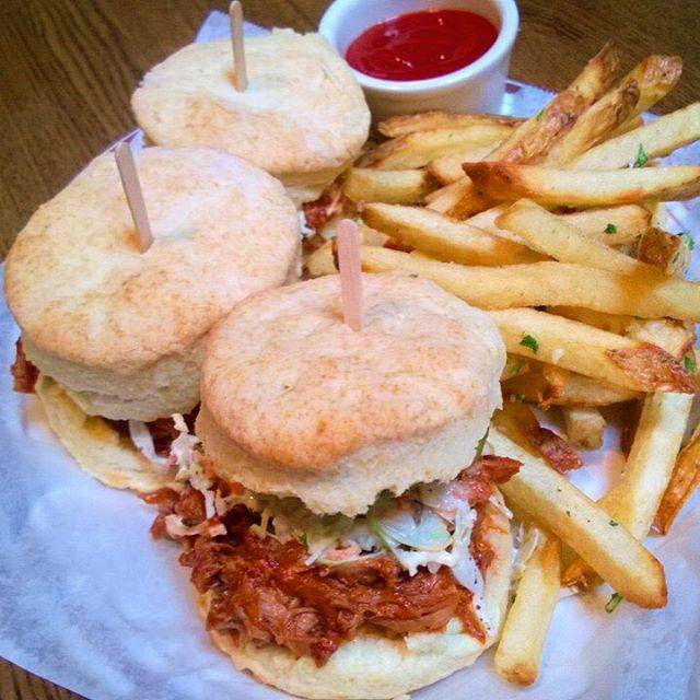 The Darkroom | restaurant | 7302 Melrose Ave, Los Angeles, CA 90036, USA | 3239313800 OR +1 323-931-3800