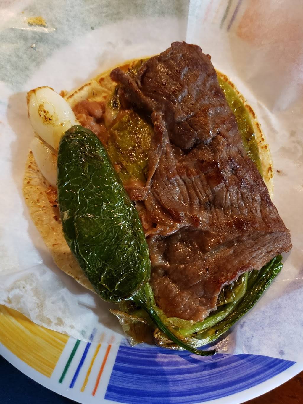 Langostinos Bar & Grill | restaurant | 3036 S Laramie Ave, Cicero, IL 60804, USA | 7087807180 OR +1 708-780-7180