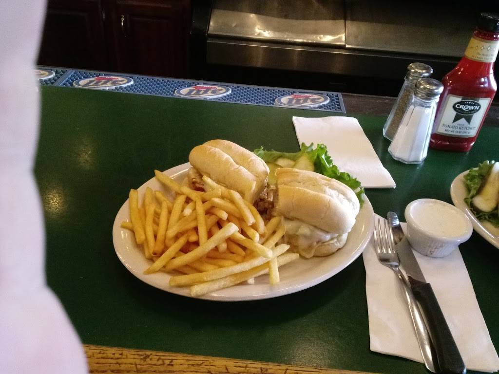 Down Under Restaurant & Pub | restaurant | 1141 Colonnade Center, St. Louis, MO 63131, USA | 3148216818 OR +1 314-821-6818