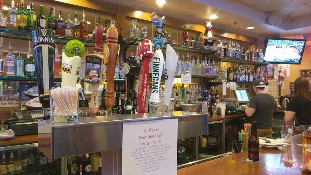 Sgt Peppers | restaurant | 930 Helena Ave N, Oakdale, MN 55128, USA | 6517387052 OR +1 651-738-7052