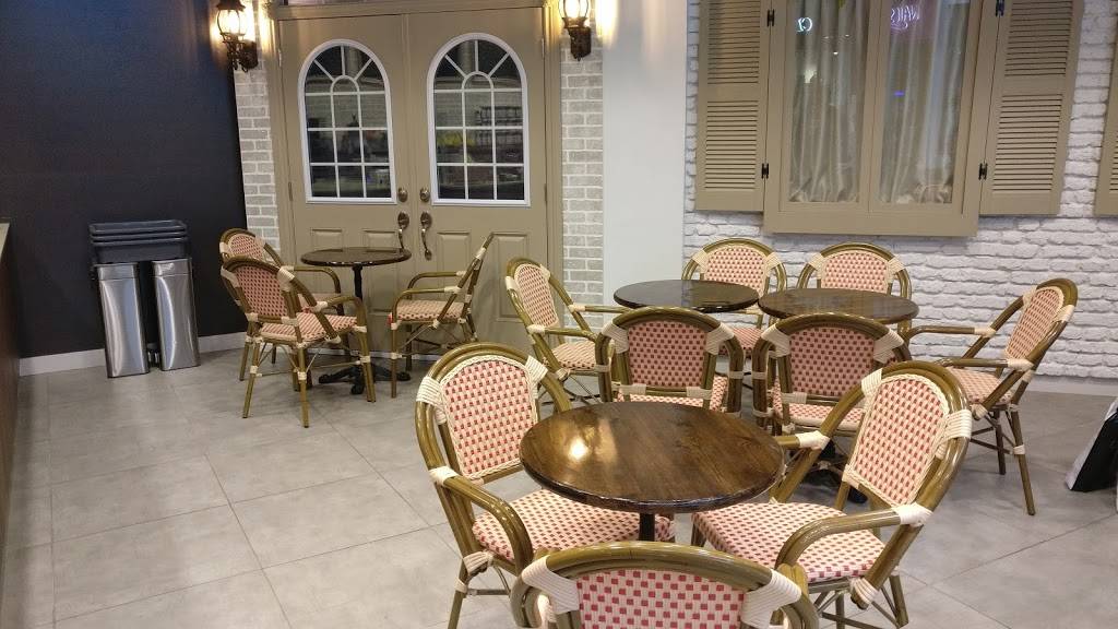 Crepes De Luxe | restaurant | 5100 Erin Mills Pkwy, Mississauga, ON L5M 4Z5, Canada | 9056081118 OR +1 905-608-1118