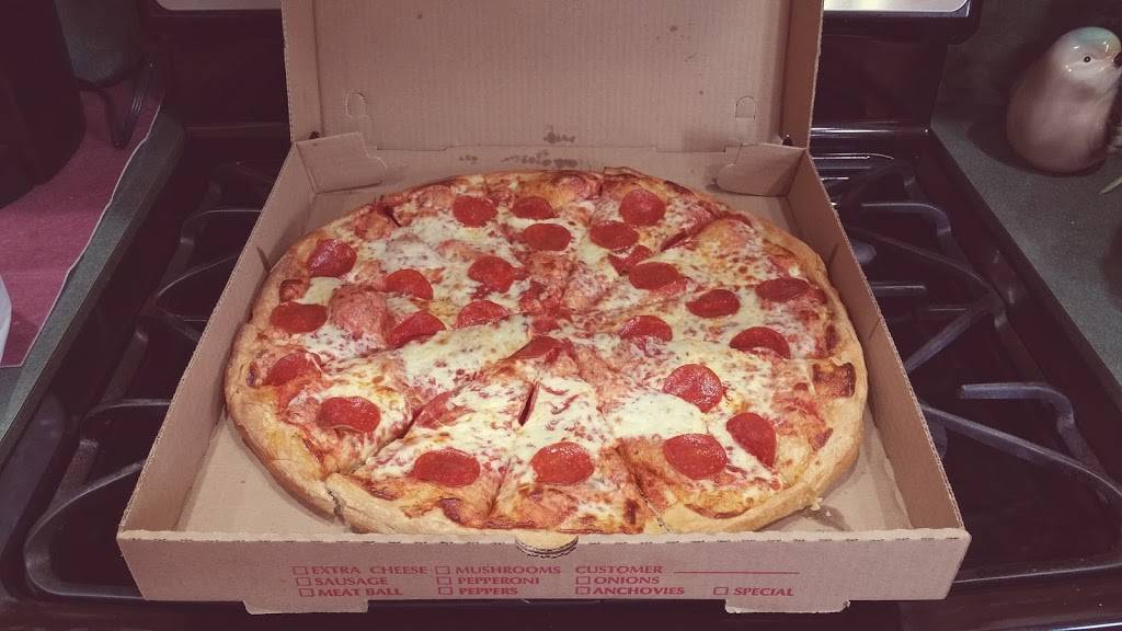 Brendas Pizzeria | restaurant | 9 Main St, Philadelphia, NY 13673, USA | 3156420004 OR +1 315-642-0004