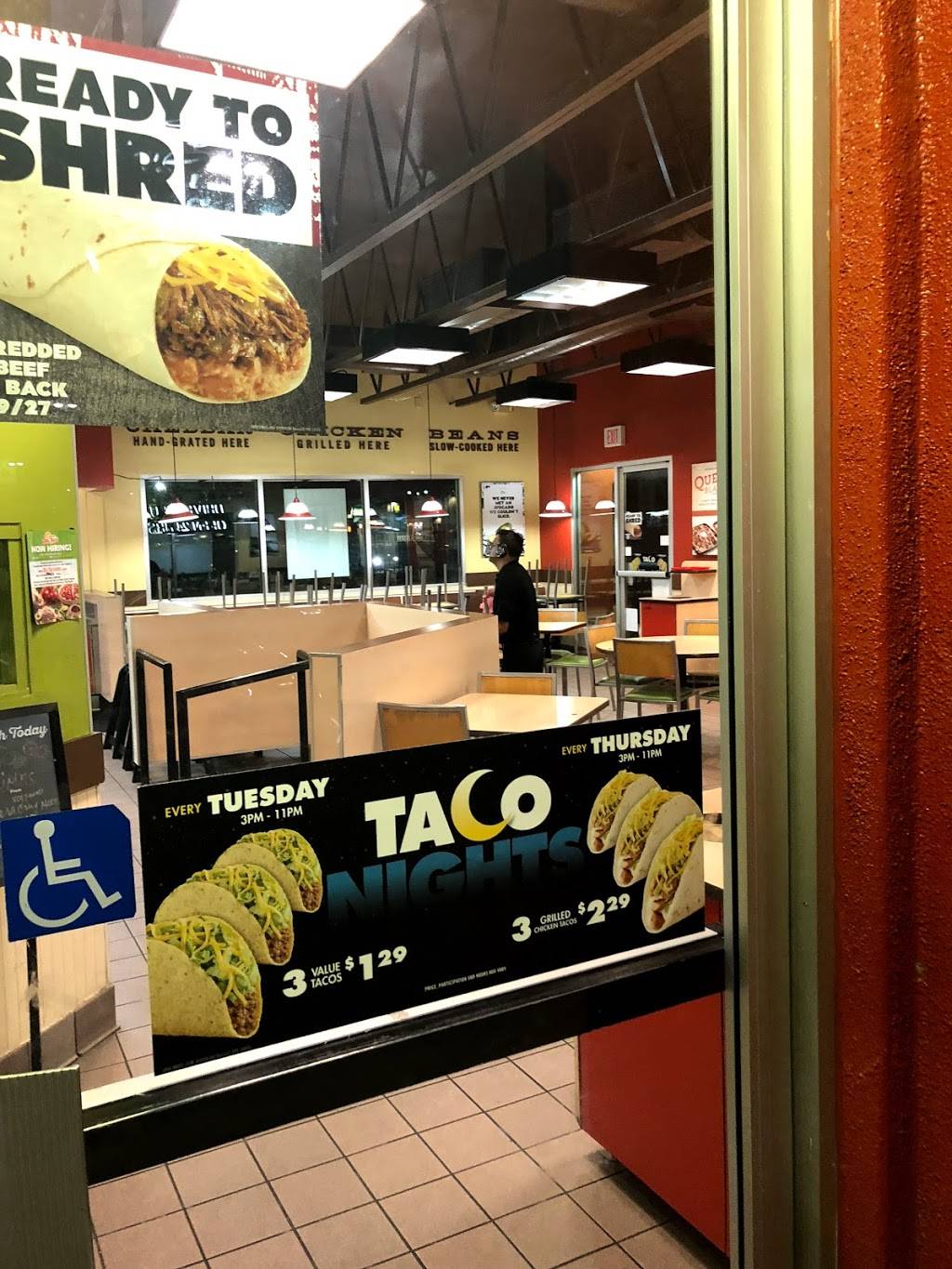 Del Taco | meal takeaway | 3540 South La Brea Ave, Los Angeles, CA 90016, USA | 3232961674 OR +1 323-296-1674