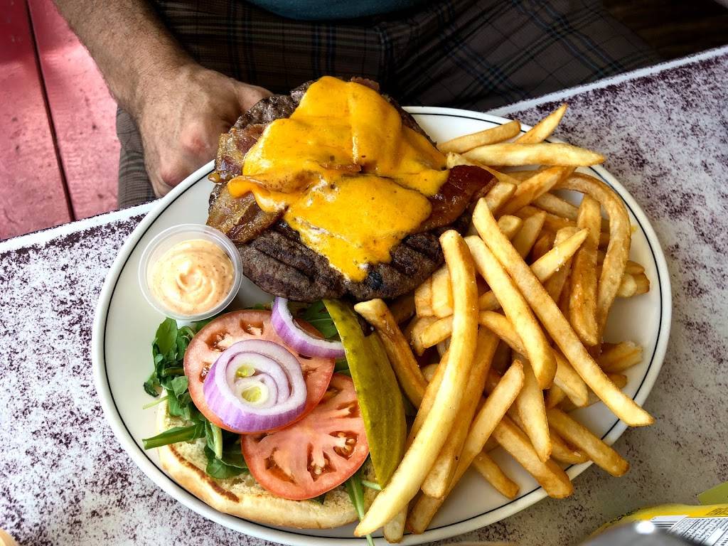 The Beacher Cafe | restaurant | 2162 Queen St E, Toronto, ON M4E 1G7, Canada | 4166993874 OR +1 416-699-3874