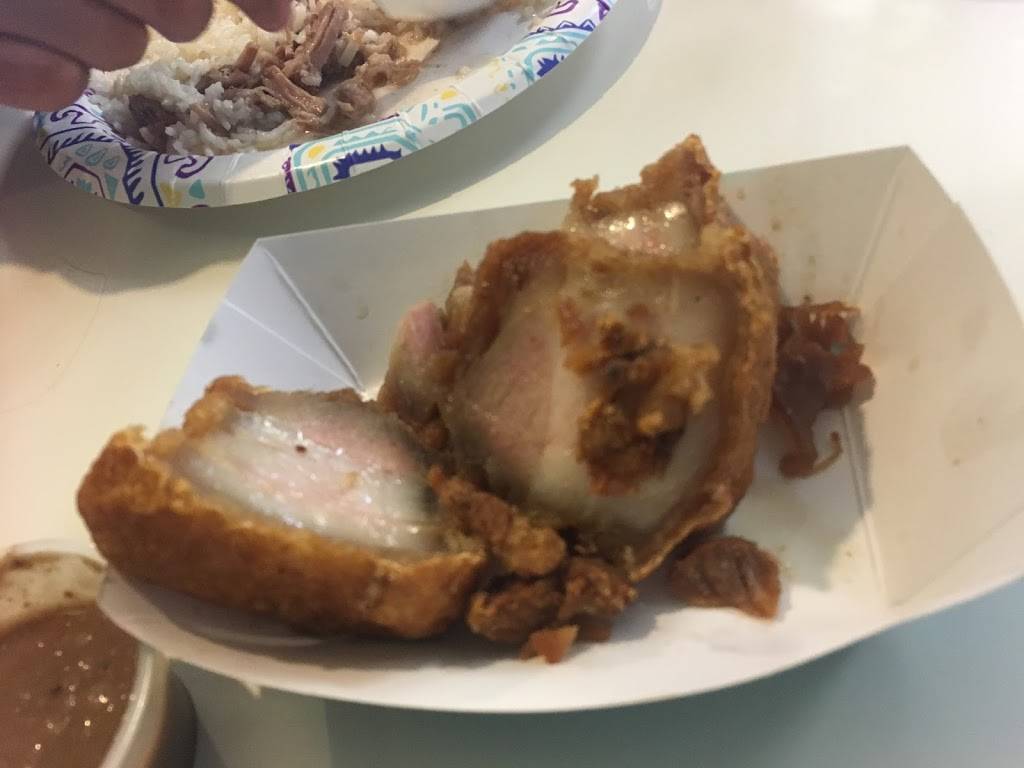 Lolas Kusina | restaurant | 265 Reservation Rd # J, Marina, CA 93933, USA | 8313842600 OR +1 831-384-2600