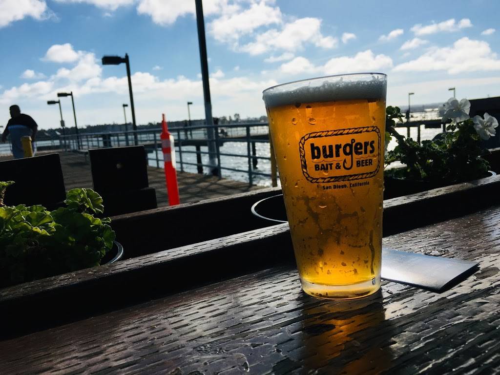 Burgers, Bait & Beer | restaurant | 200 Marina Park Way, San Diego, CA 92101, USA | 6196725578 OR +1 619-672-5578