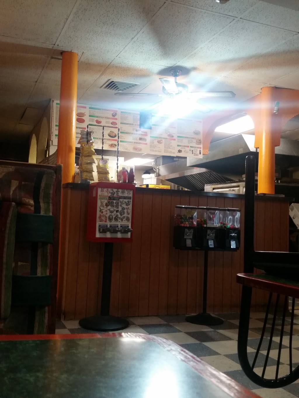 Uptown Pizza | meal delivery | 300 E Main St, Meriden, CT 06450, USA | 2032379339 OR +1 203-237-9339