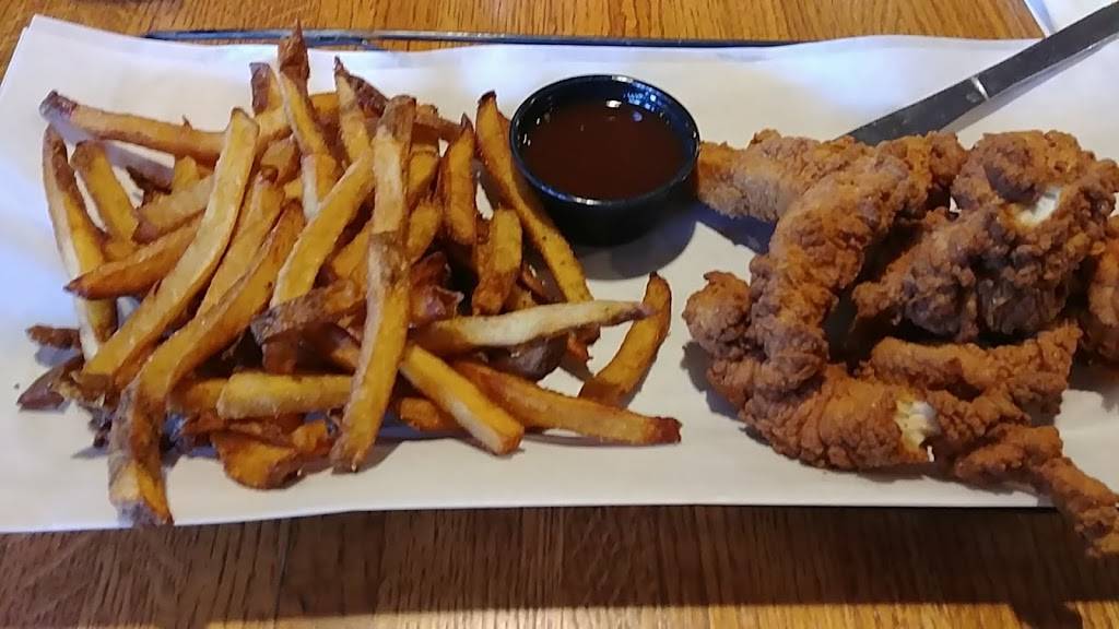 Springvale Publick House | restaurant | 481 Main St C, Springvale, ME 04083, USA | 2078504677 OR +1 207-850-4677