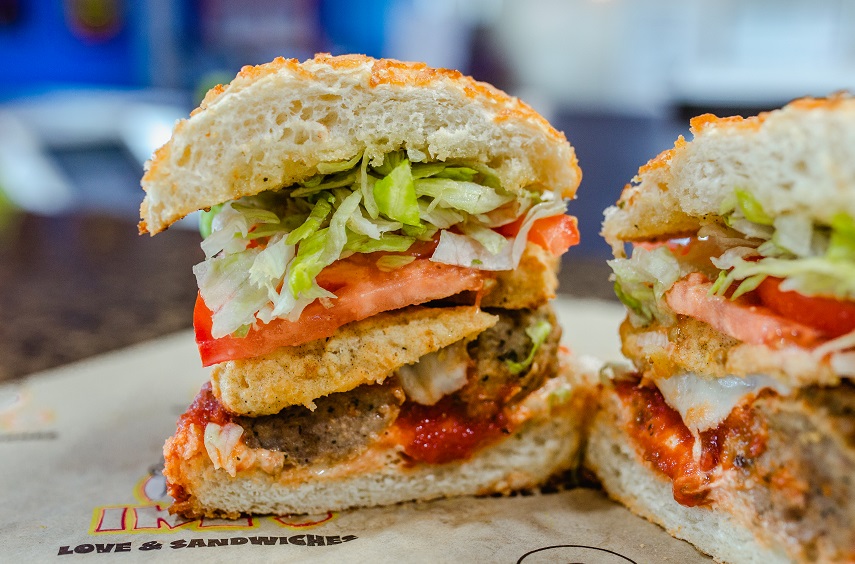 Ikes Love & Sandwiches | restaurant | 2518 Rice Boulevard Suite A, Houston, TX 77005, USA | 8322038574 OR +1 832-203-8574