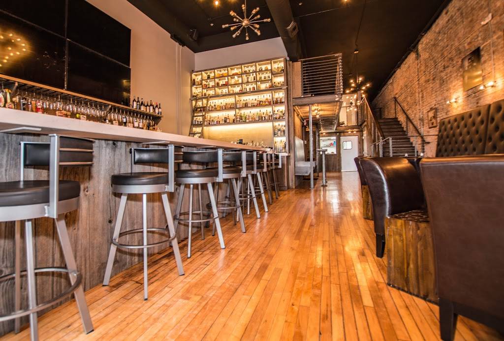 Pour | restaurant | Suite 5, E Mitchell St UNIT 5, Petoskey, MI 49770, USA | 2318819800 OR +1 231-881-9800