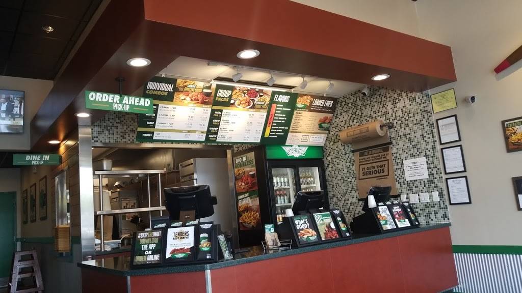 Wingstop | restaurant | 305 SE Chkalov Dr Ste 150, Vancouver, WA 98683, USA | 3608968001 OR +1 360-896-8001
