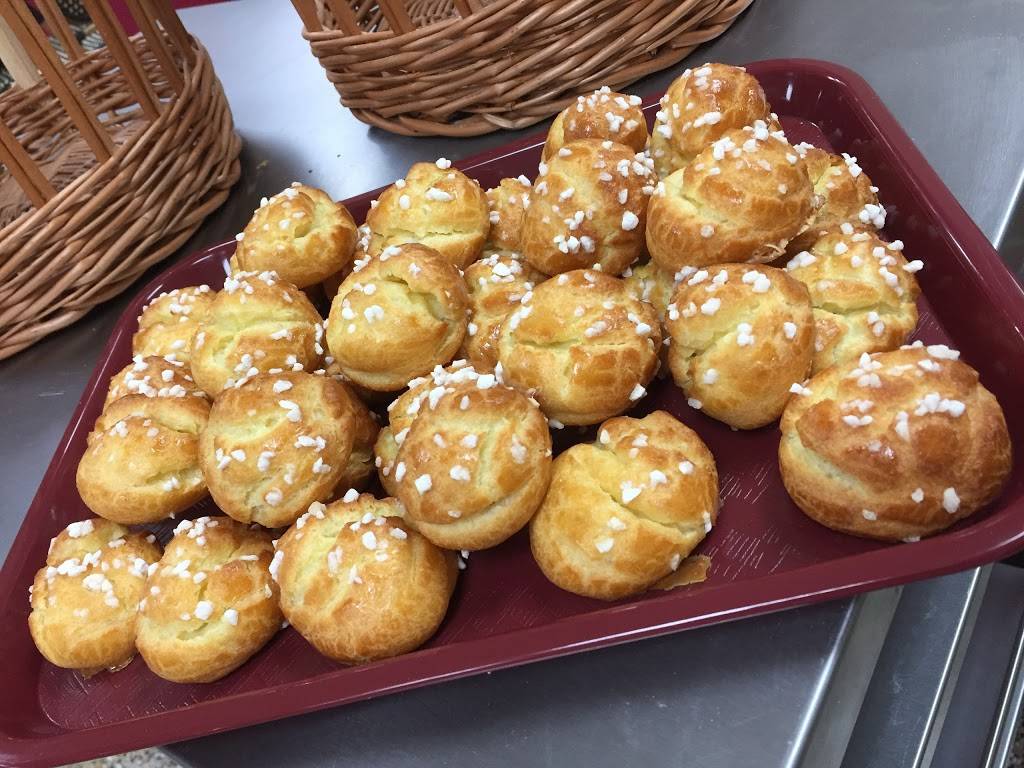 Jacquelines Bakery & Café | bakery | 906 E New Haven Ave, Melbourne, FL 32901, USA | 3213126594 OR +1 321-312-6594