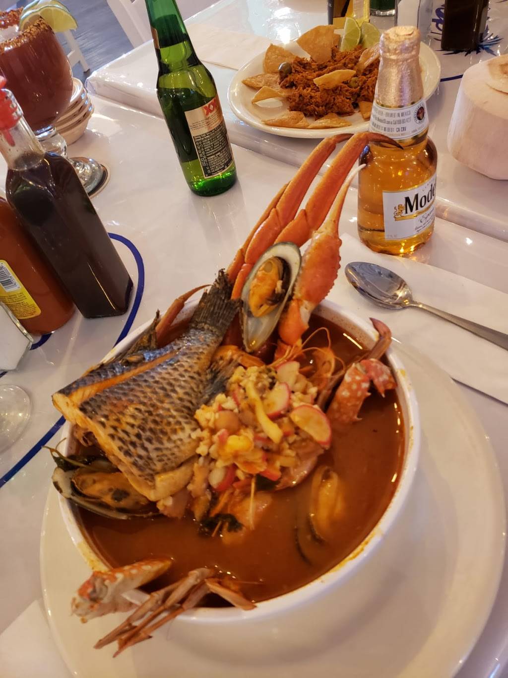 Caribe Marisqueria | restaurant | 8855 Pendleton Pike, Indianapolis, IN 46226, USA | 3173774795 OR +1 317-377-4795