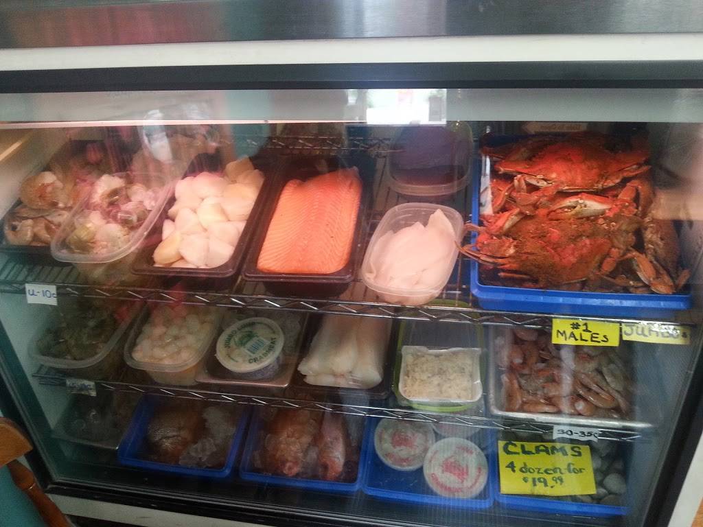 Potomac Seafood Market | restaurant | 67 E Franklin St #4, Hagerstown, MD 21740, USA | 3017664663 OR +1 301-766-4663