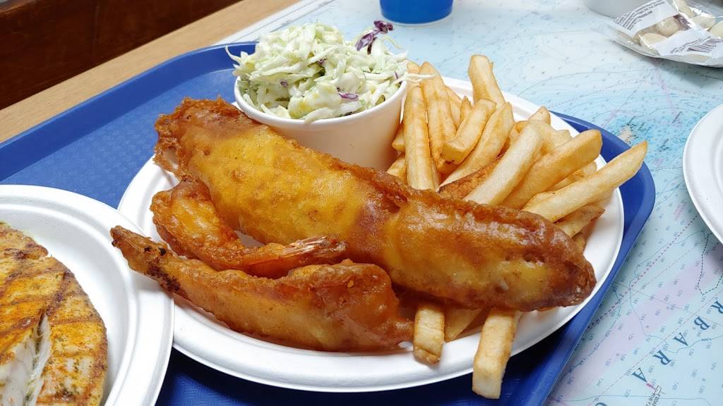Harbor Fish & Chips | restaurant | 276 Harbor Dr, Oceanside, CA 92054, USA | 7607224977 OR +1 760-722-4977
