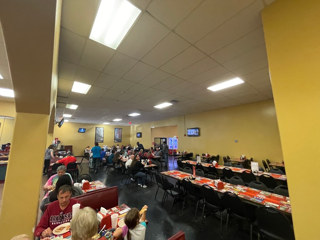 Larrys Pizza Conway | restaurant | 1068 Markham St, Conway, AR 72032, USA | 5013293131 OR +1 501-329-3131