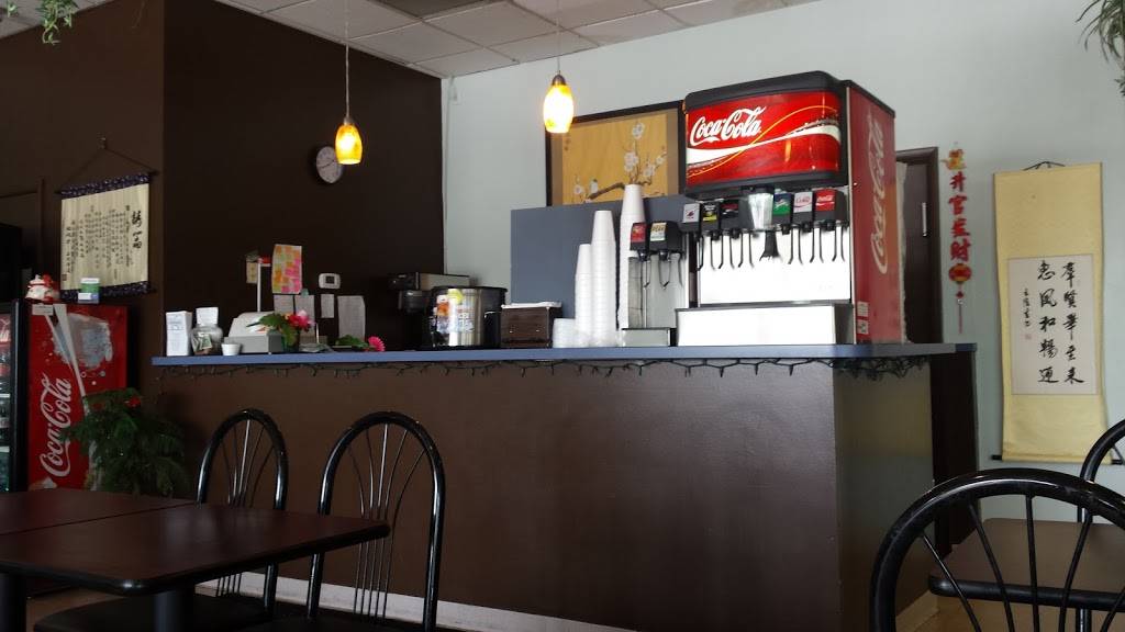 Royal Mandarin Express | restaurant | 43 Southland Shopping Center, Terre Haute, IN 47802, USA | 8122357877 OR +1 812-235-7877