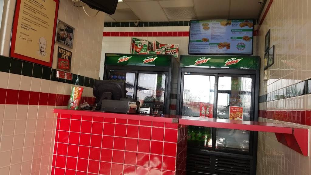 Jets Pizza | meal delivery | 47115 Gratiot Ave, Chesterfield, MI 48051, USA | 5869497500 OR +1 586-949-7500