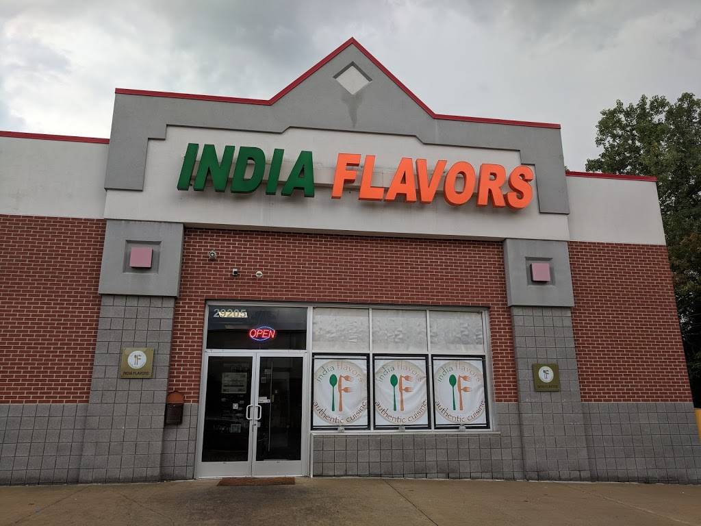India Flavors | restaurant | ABC Warehouse Building, 29205 Orchard Lake Rd, Farmington Hills, MI 48334, USA | 2486775555 OR +1 248-677-5555
