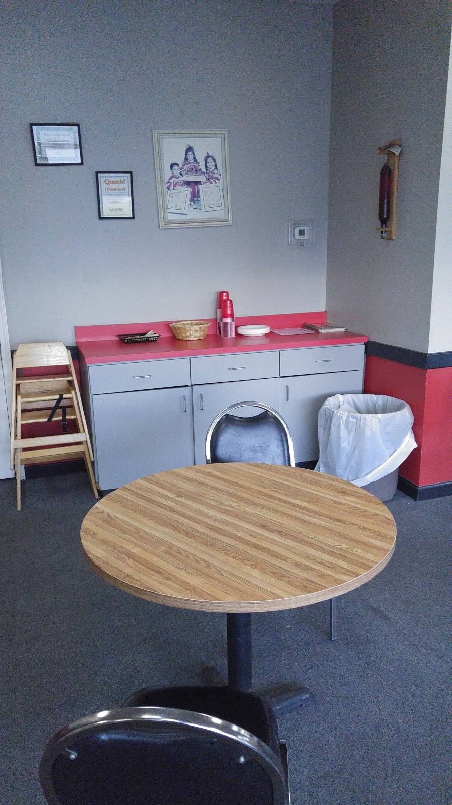 Coccas Pizza | restaurant | 1494 W Liberty St, Hubbard, OH 44425, USA | 3307598333 OR +1 330-759-8333