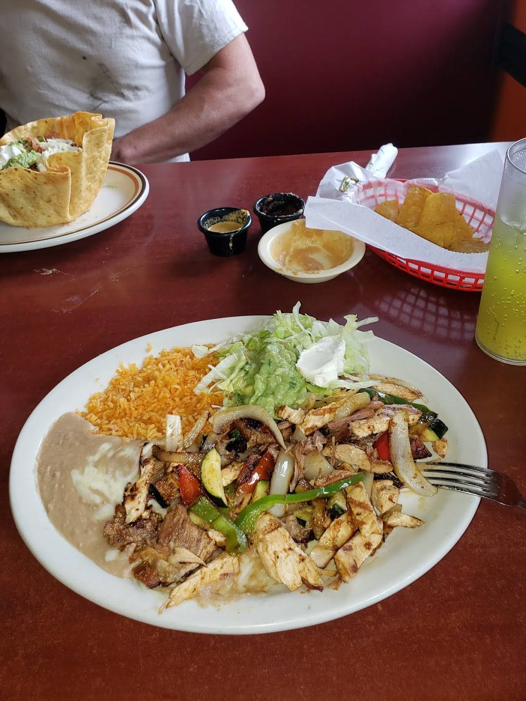 Botanas & Beer | restaurant | 101 Westridge Market Pl, Candler, NC 28715, USA | 8286651110 OR +1 828-665-1110