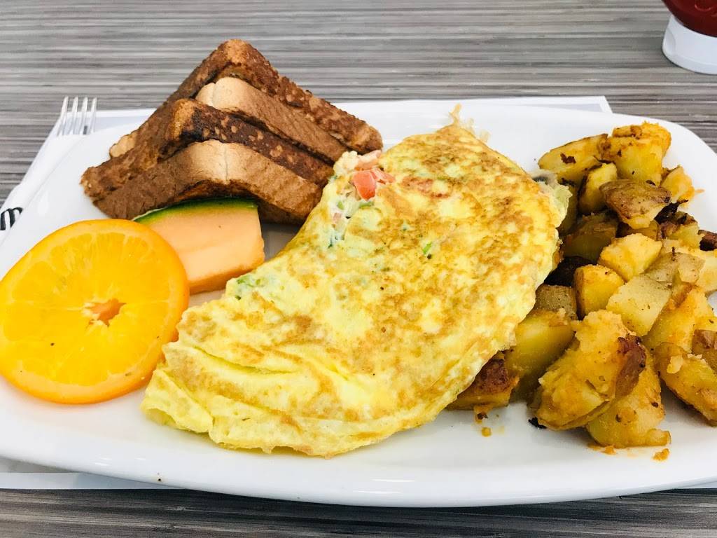 Eggsmart | meal takeaway | 6795 Airport Rd, Mississauga, ON L4V 1E6, Canada | 9054051000 OR +1 905-405-1000