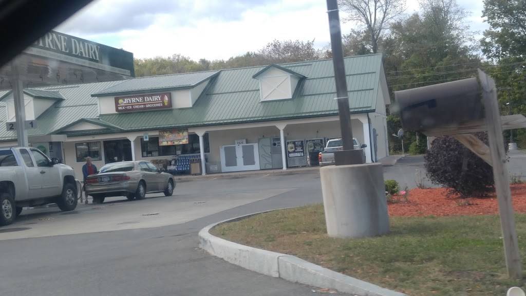 Byrne Dairy and Deli | bakery | 16 Main St, Camden, NY 13316, USA | 3152450517 OR +1 315-245-0517