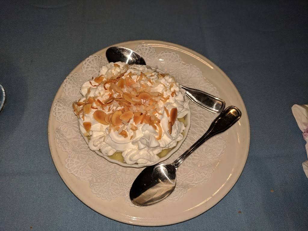 Andrews Bistro | restaurant | 3755 Mendon Road, Cumberland, RI 02864, USA | 4016581515 OR +1 401-658-1515