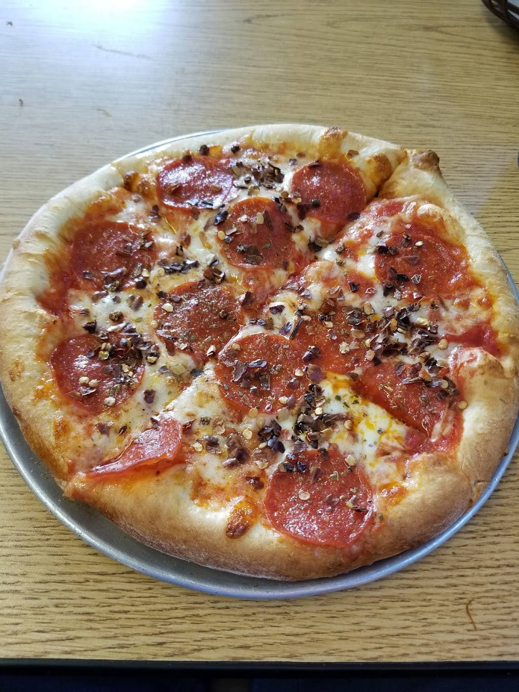 Brothers Pizza and Subs | restaurant | 24842 Old Valley Pike, Maurertown, VA 22644, USA | 5404363777 OR +1 540-436-3777