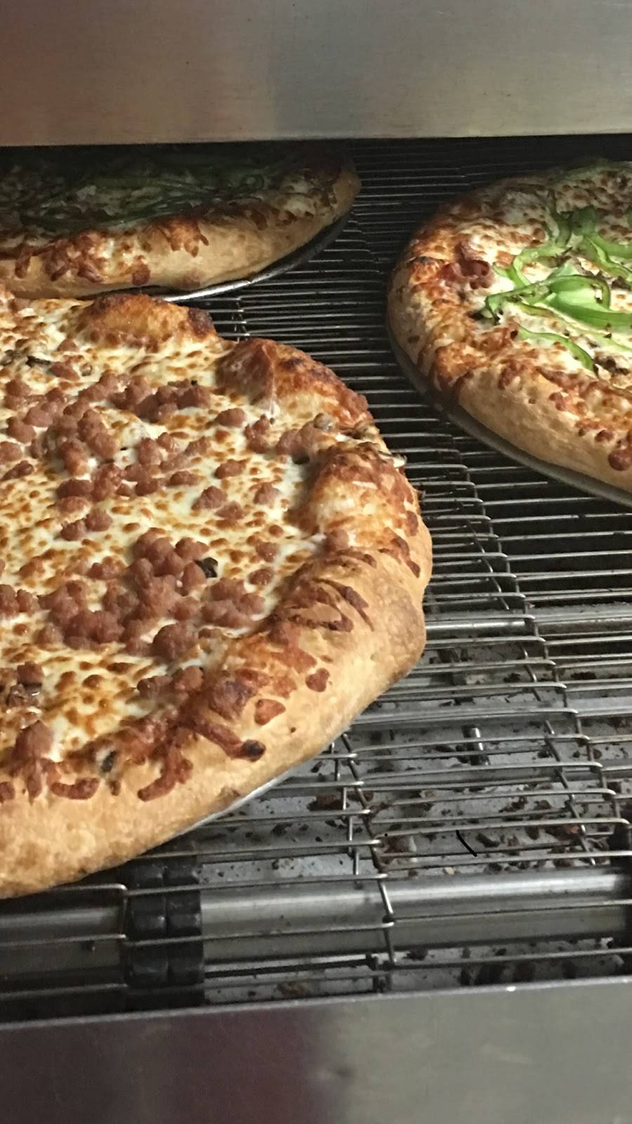 Med Pizza | restaurant | 1370 Boulevard Pie-XI N, Québec, QC G3J 1W7, Canada | 4188400666 OR +1 418-840-0666