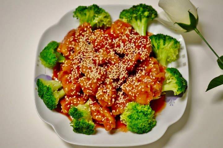 Main Moon Chinese Restaurant | restaurant | 607 W Liberty St, Hubbard, OH 44425, USA | 3305348880 OR +1 330-534-8880