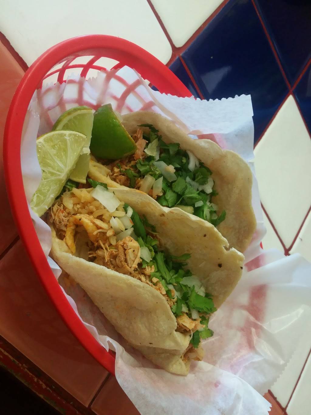 La Casa Del Pollo Loco | restaurant | 2747 Clyde Park Ave SW, Wyoming, MI 49509, USA | 6162612661 OR +1 616-261-2661