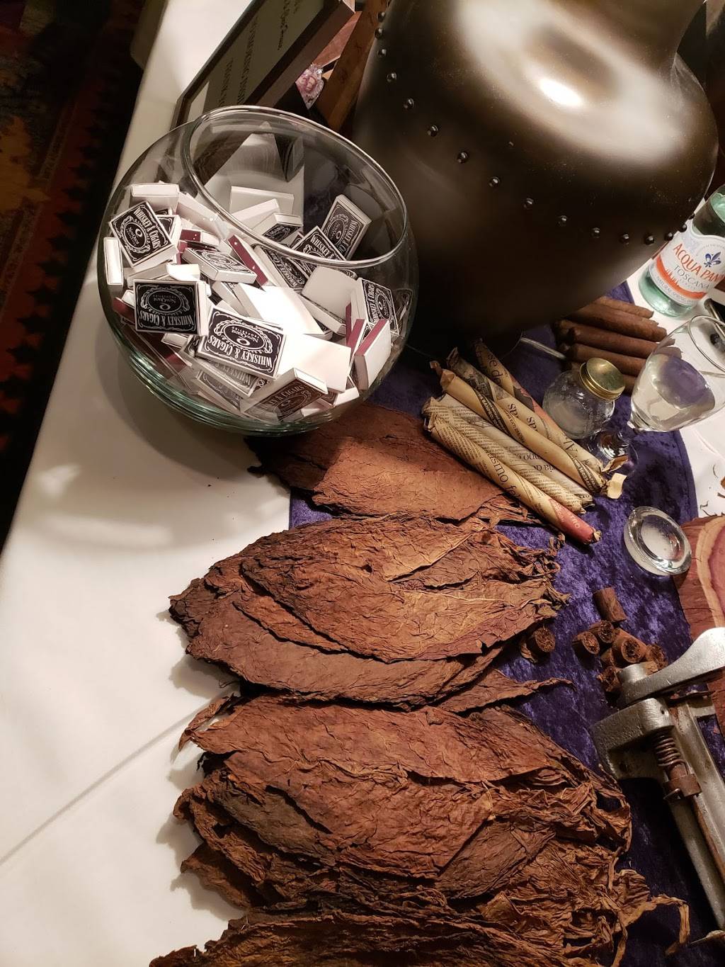 Bobs Steak & Chop House | restaurant | 1300 Houston St, Fort Worth, TX 76102, USA | 8173504100 OR +1 817-350-4100