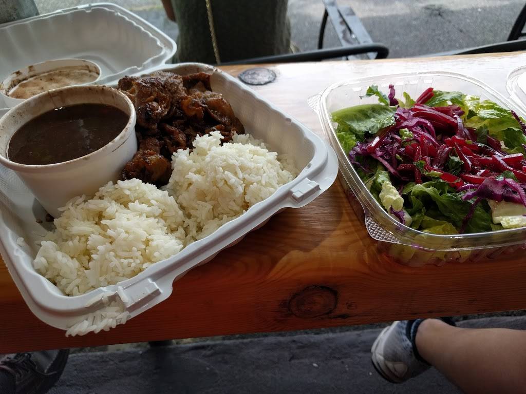 Un Bien | restaurant | 7302.5 15th Ave NW, Seattle, WA 98117, USA | 2065882040 OR +1 206-588-2040